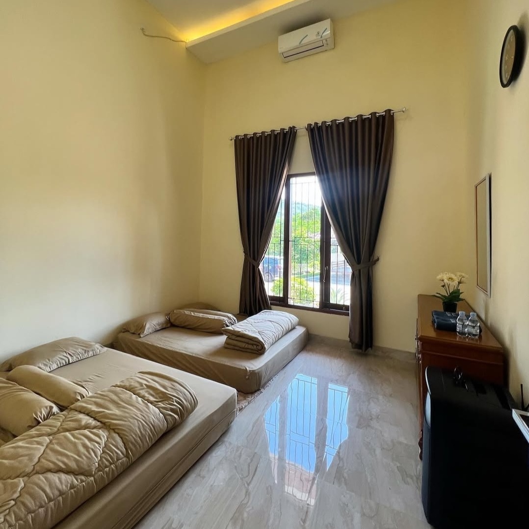 Plenty of bedrooms and bathrooms